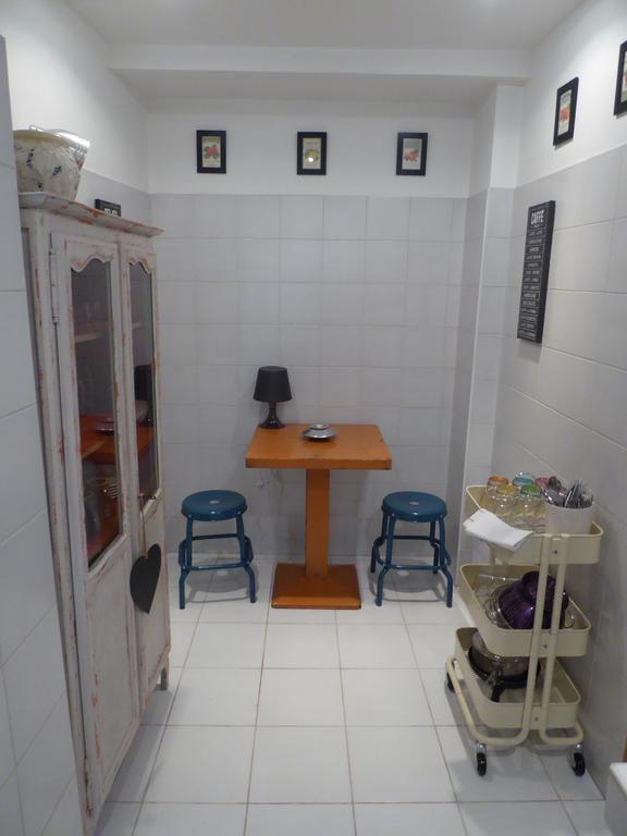 Le Planet 52 Apartment ลีล-ซูร์-ลา-ซอร์ก ภายนอก รูปภาพ