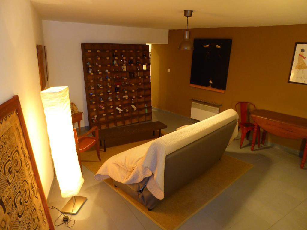 Le Planet 52 Apartment ลีล-ซูร์-ลา-ซอร์ก ภายนอก รูปภาพ