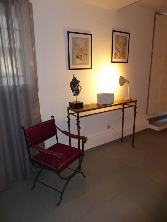 Le Planet 52 Apartment ลีล-ซูร์-ลา-ซอร์ก ภายนอก รูปภาพ